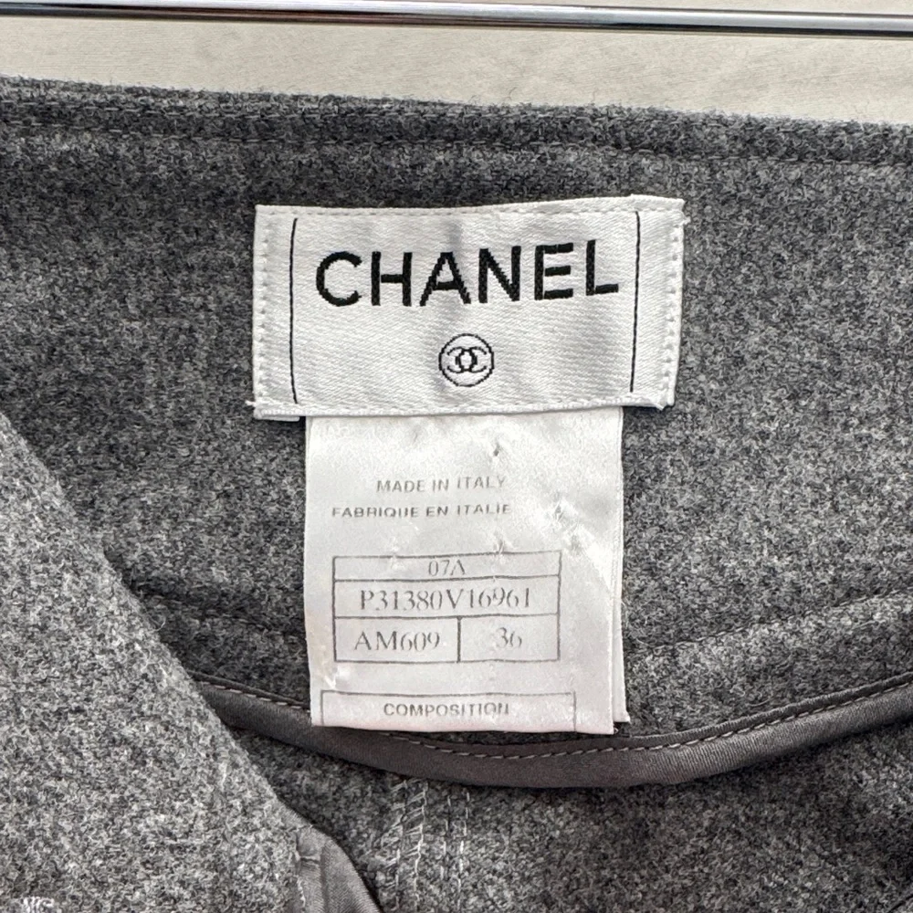 Vintage CHANEL 100% Wool Gray Straight Leg Pants - Picture 12 of 13